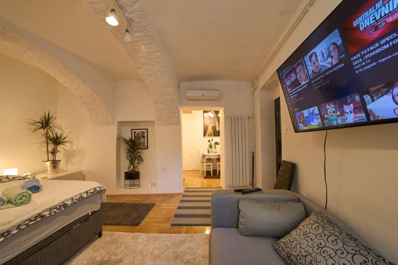 Downtown Secret Apartment Zagreb Extérieur photo